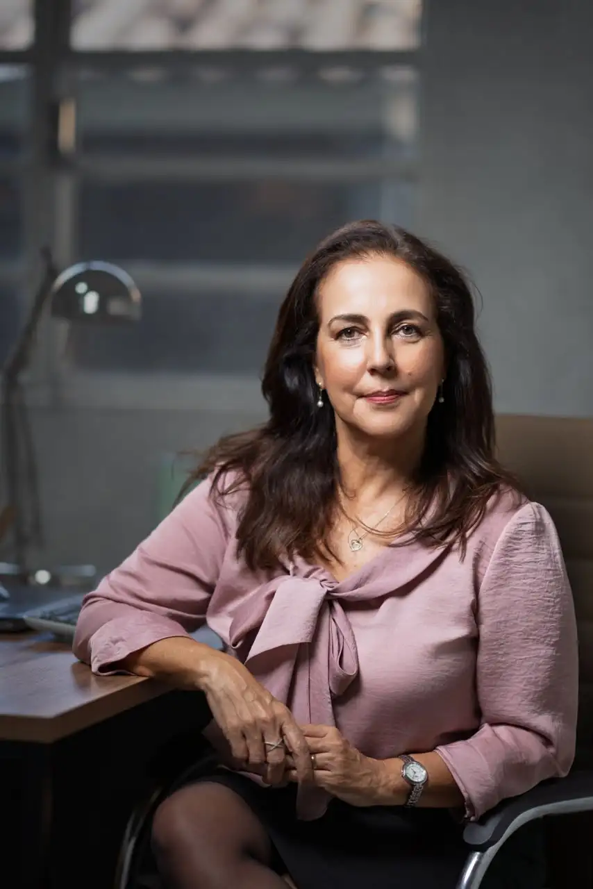 Dra. Carmem Laize Coelho Monteiro Martinez, advogada em Brasília